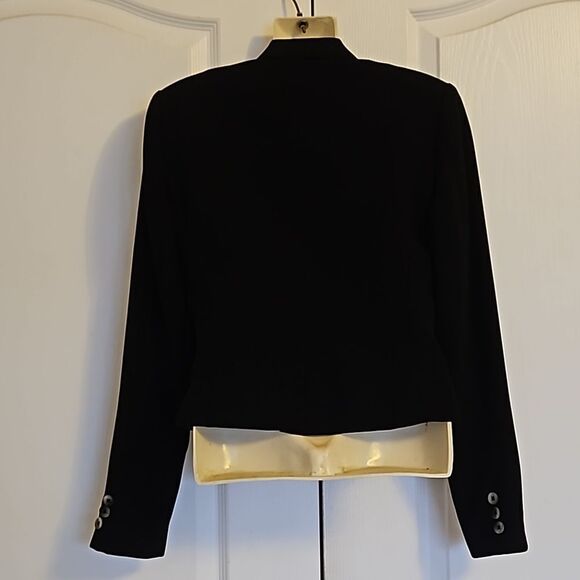 Tristan & Iseut Women's Cropped Blazer Blazer Size 2 - Picture 5 of 16